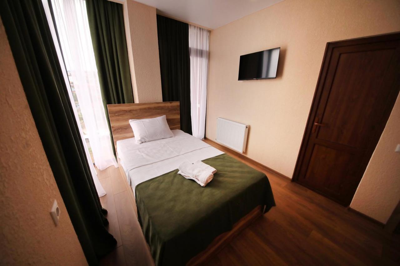 Bessarion Boutique Hotel Kutaisi Luaran gambar