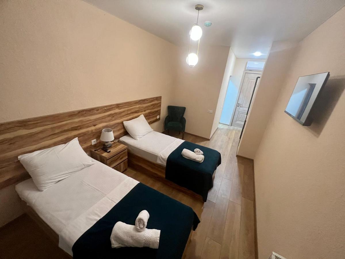 Bessarion Boutique Hotel Kutaisi Luaran gambar