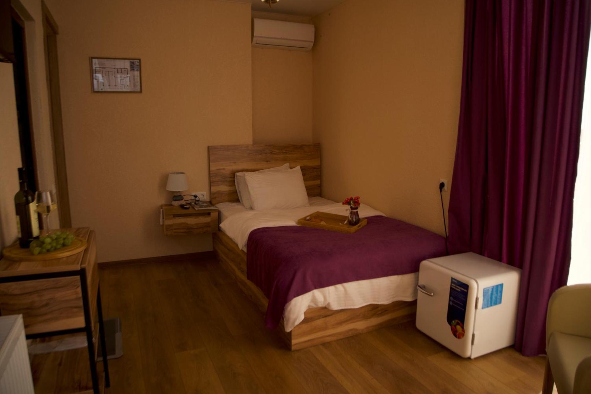 Bessarion Boutique Hotel Kutaisi Luaran gambar